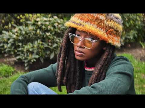 Little Simz - Two Worlds apart (Alternative Intro)