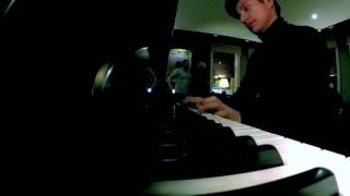 FRANCISCO LOPEZ Plays "Fly Me To The Moon" Live at Sir Stamford Hotel 2016