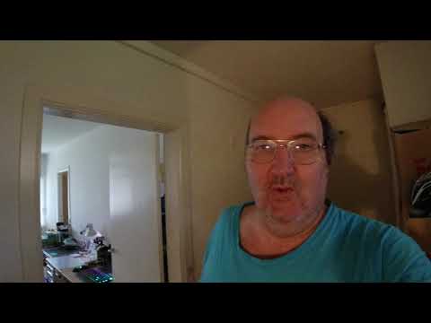 MongoTV_5556 - Min Frokost - Franskbrød Med REJSESALAT og HØNSESALAT