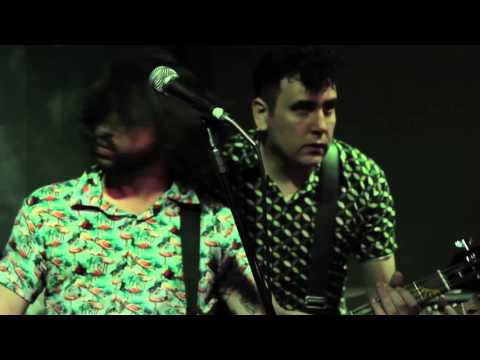 ao vivo! Gabriel Thomaz trio