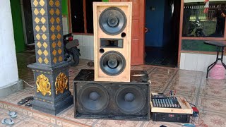 Download lagu Cek sound Depan Rumah 15' travo 15A listrik 450w by wong deso mp3