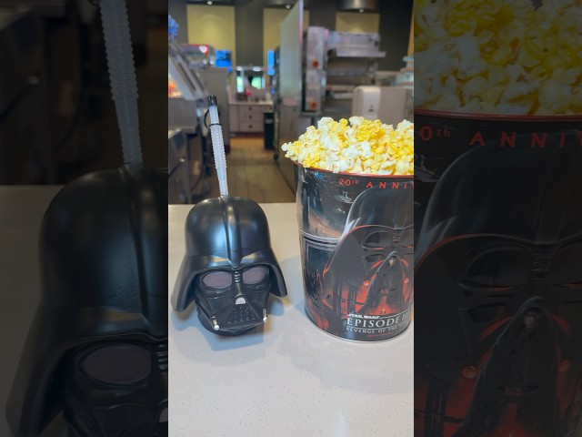 Vídeo relacionado con Close Up Póster Star Wars Episode III Revenge of The Sith/La Venganza del Sith (61cm x 91,5cm)