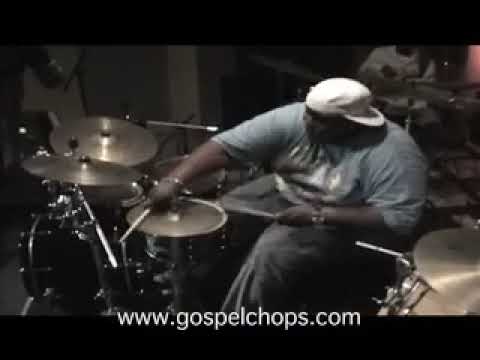 Eric Moore and Jonathan Davis Trading Amazing Drum Solos @ GospelChops com