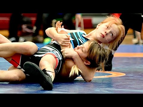 U17 M. Takk (EST) vs N. Pillak (EST) 35kg. Youth girls women wrestling Estonia.