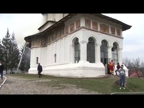 jurnal muscel tv 21 03 2016 biserica valea danului incendiu   punga   ela ionascu