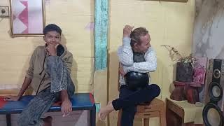 Download lagu THIS BRONDONG LOVES TRANSVENIRS mp3