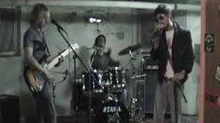 Lucky Strikes Again - Keep Yr Girlfriend (Local H cover)