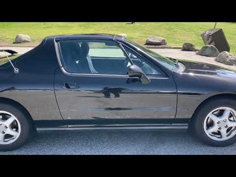 Thumbnail for Walk around Video 2 | 1997 Honda del Sol VTEC 5-speed | Collector Car Canada Lot 097 by VTEC, video, Car, vide