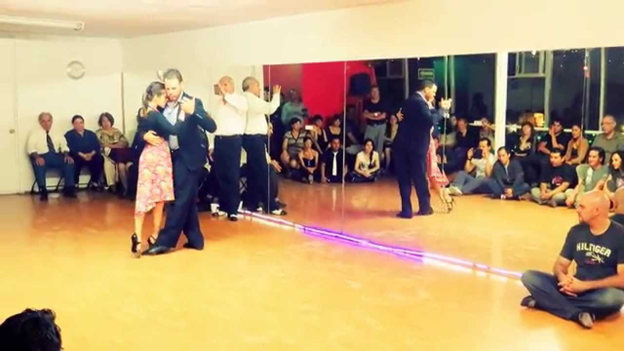 Video thumbnail for Anel Marron & Dennys Fernandez interpretan A mis compañeros