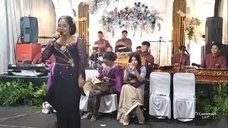 Download lagu Langgam Setyo Tuhu Voc. Silvy Gemoy Campursari Manunggal Rekso Budoyo ~ Mekar Abadi Sound System mp3