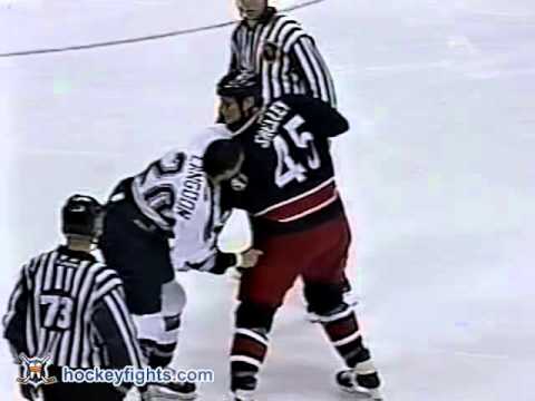 Jody Shelley vs Darren Langdon