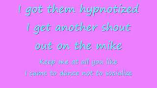 Robyn Dancehall Queen With Lyrics (New song 2010)