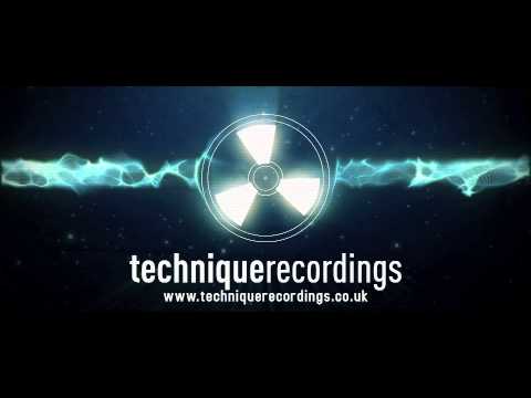 Drumsound & Bassline Smith - Junglist [Technique Recordings]