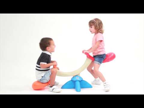 [2033] Grow'n Up® Happy Whale Seesaw