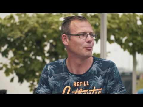 Dennis van der Stelt - De Zon 't Strand En De Zee