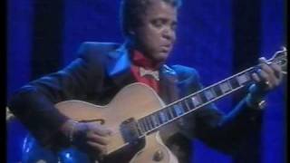 Phil Upchurch & Booker T & the MGs - "Love And Peace" - stereo