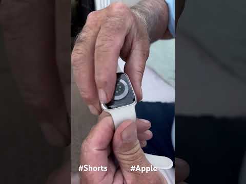 Detaching the Existing Apple Watch Band