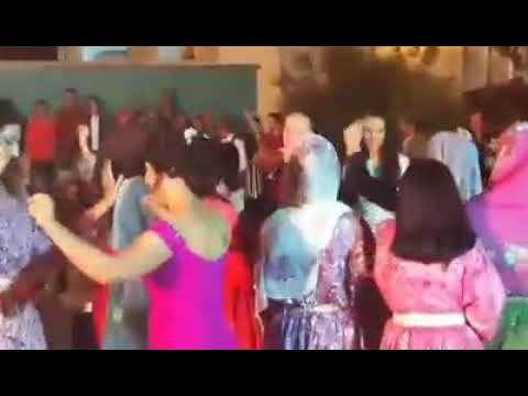 Müzisyen Özlem Ökten AKŞEHİR düğünleri Azarı Göz Pınar köyü mahallesinden ihsan özel beyin kızının