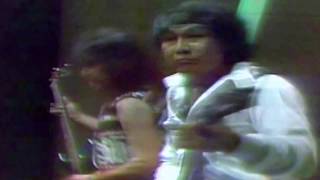 Download lagu SAS - Sirkuit (Video Clip - Selekta Pop TVRI) mp3 Download lagu SAS - Sirkuit (Video Clip - Selekta Pop TVRI) mp3