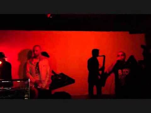 Chernia (feat. Skill & Jose) - Cenata (Live at Bar Jazzmatazz) (14.12.2013)