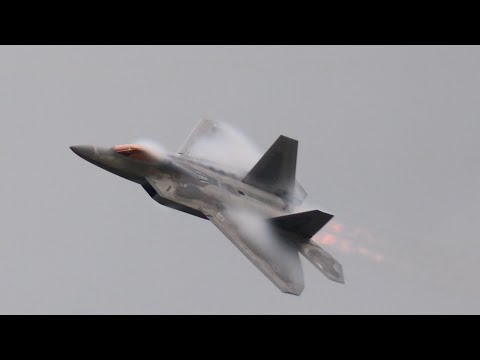 F-22 Raptor Mini demos Tuesday and Wednesday! #aviation #aircraftspotting #osh24#airshow#airventure