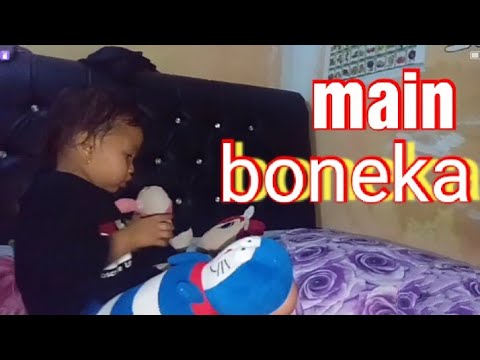 Main boneka