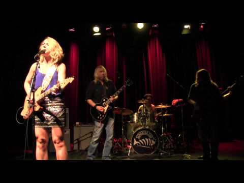 "Down In The Swamp"  SAMANTHA FISH BAND w/ Paul Nelson 6/6/15 FTC