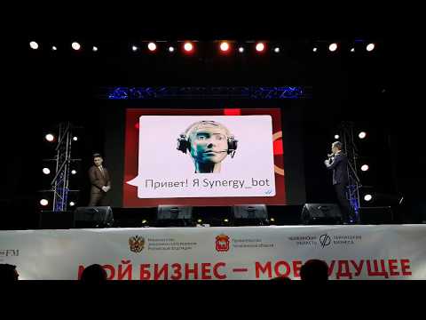 Ведущие форума Мой бизнес в Челябинске 🎤 Арсен Карапетян и Павел Коломин разогревают ДС Юность