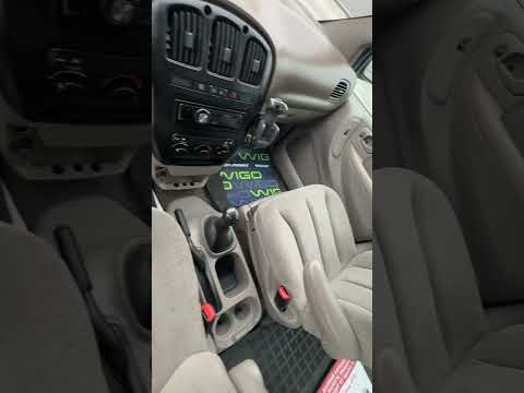 фото chrysler voyager iv 0