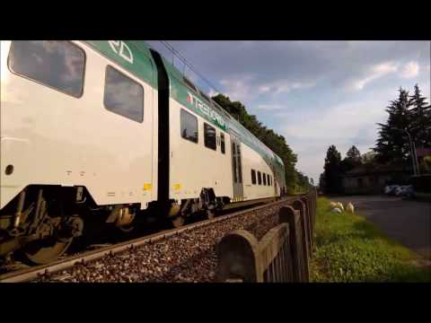 TAF - Canzo-Asso in transito tra le stazioni di Carugo Giussano ed Arosio (Milano-Asso)