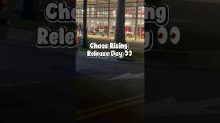 Safe to say Chaos Rising had people showing up EARLY 👀 #Pokemon #ChaosRising #ReleaseDay #Collector