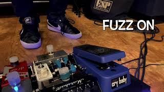 Video thumbnail for 高崎晃シグネチャーワウペダル-Jim Dunlop AT95- by Kazuma Matsuura