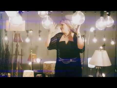 Seleen McAlister - She's Getting Stronger (Official Video)
