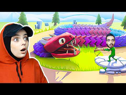 A GIANT SNAKE ATTACKED OUR HOUSE AND WE STOPPED IT!! 😱