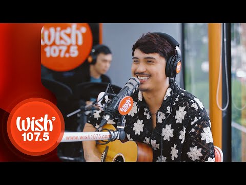 Marlo Mortel performs "Bed Weather" LIVE on Wish 107.5 Bus