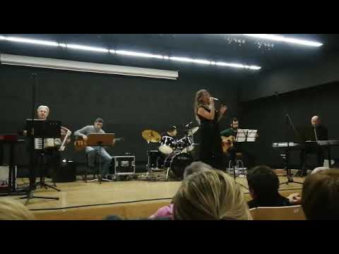 Lela por Ana idoya esquide