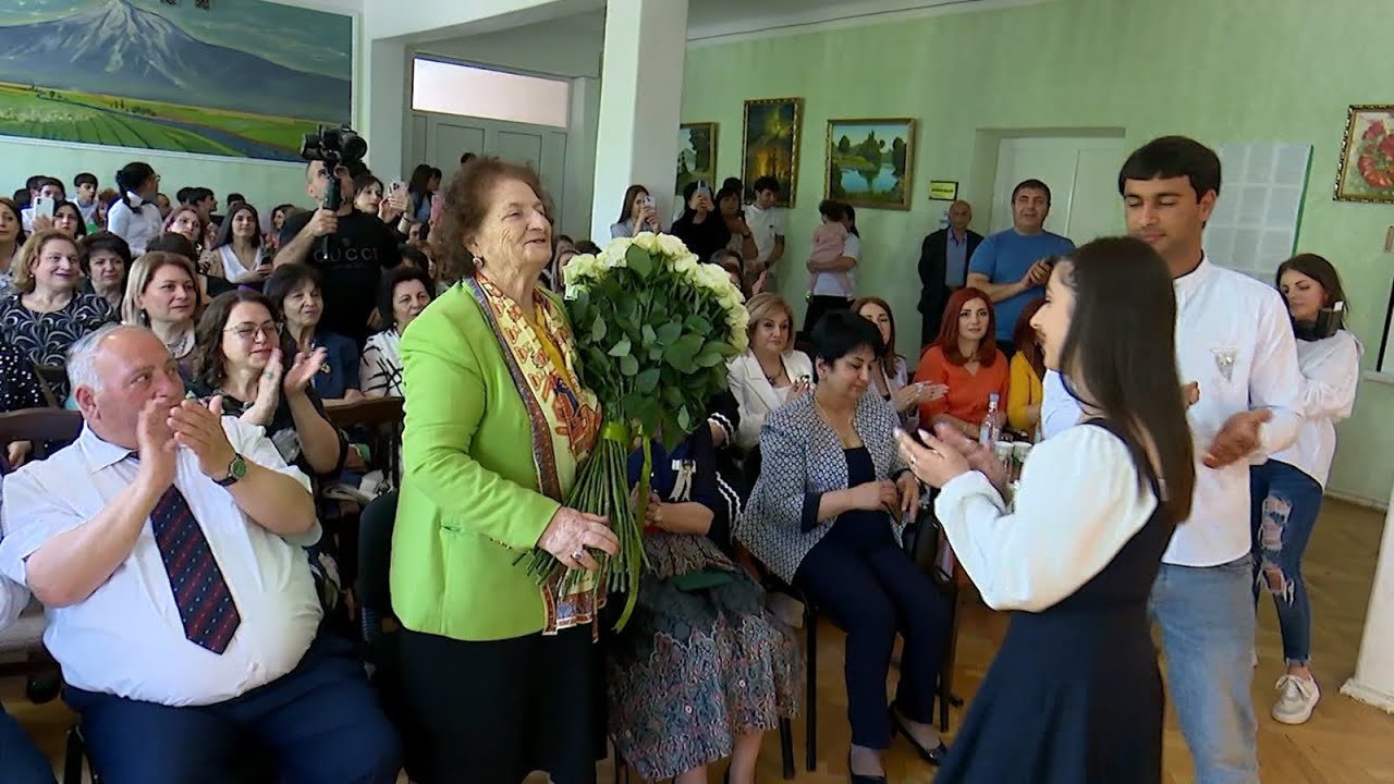 Հրաժեշտ՝ Առինջի Կոլյա Ծառուկյանի անվան դպրոցին. վերջին դասի պատվավոր հյուրը Ռոզա Ծառուկյանն է