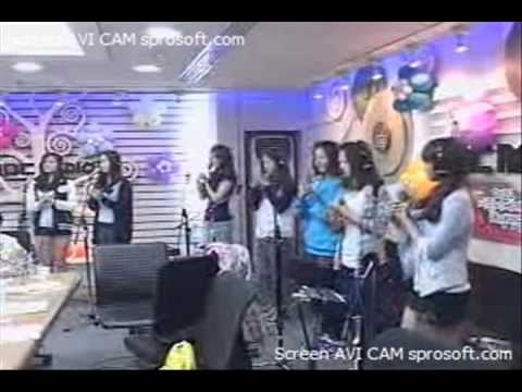 [110513] A Pink - I Don't Know (Live on Younha's "Starry Night")