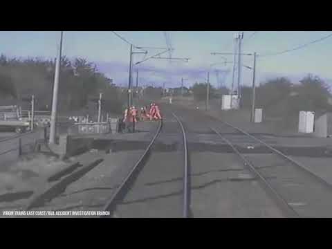 One Second From Death: Rail Workers Narrowly Avoid 125mph Train
