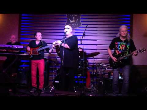 Front Zenekar feat. Török Ádám - Hivj fel! Glob Royal Rock and Blues Club