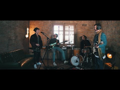 Vic Mirallas ft. BIG MENU - Algo Más (La Masia Studio)