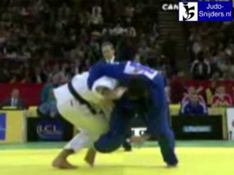 Judo Paris 2006: Asrankulokov (TJK) - Dafreville (FRA) [-90kg]