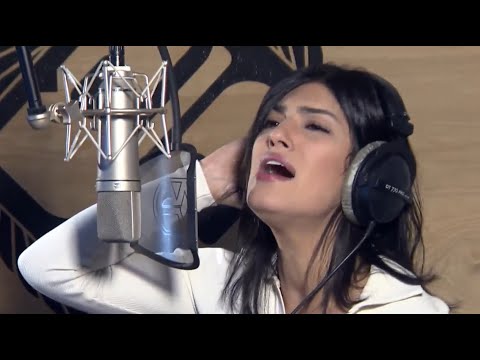 המורדת | סיפורה של גאיידה אבו עוואד שהלכה נגד הכפר שלה - וחולמת על האירוויזיון