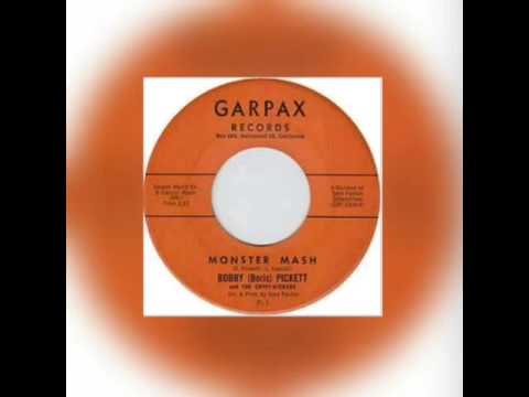 Monster Mash - Bobby Pickett [1962]  (Audio)