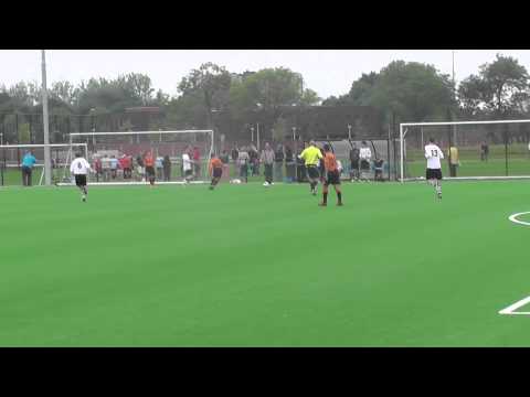 7 sept 2013 VV De Meern B2 - Maarssen B1 com 2-1 Mooie redding Rainier (2)