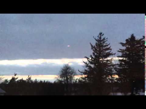 Trois OVNIs filmés au Canada