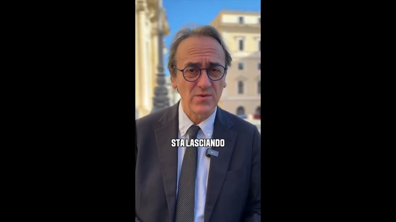 BONELLI: “STOP AGLI ARMAMENTI, PIÙ RISORSE PER SANITÀ E GIOVANI, VOGLIAMO UN 2026 SENZA GUERRA"