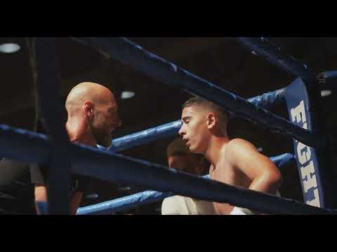 Contact Thaiboxen - Artian Ismajli Kampf Reithalle