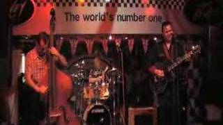 Darrel Higham & The Enforcers play Elvis