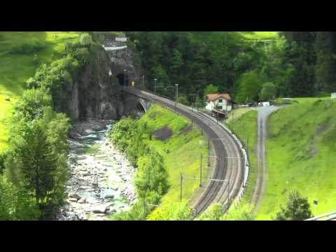 TRENO PASSEGGERI SVIZZERO TRANSITA A WASSEN (CH) 2 - 6 - 2014.